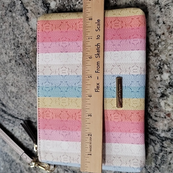 Nanette Lepore Wristlet - Picture 4 of 12